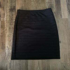 Black tight skirt